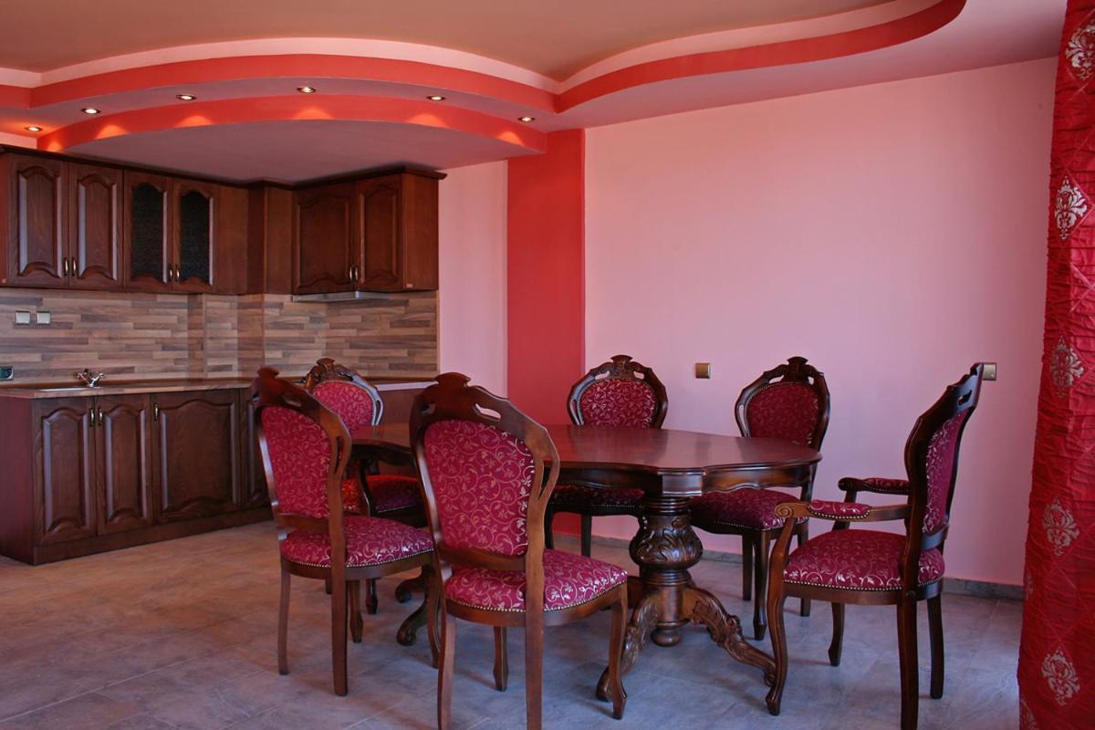 South Beach Hotel - New Management And Free Beach Access Tsarevo Bagian luar foto
