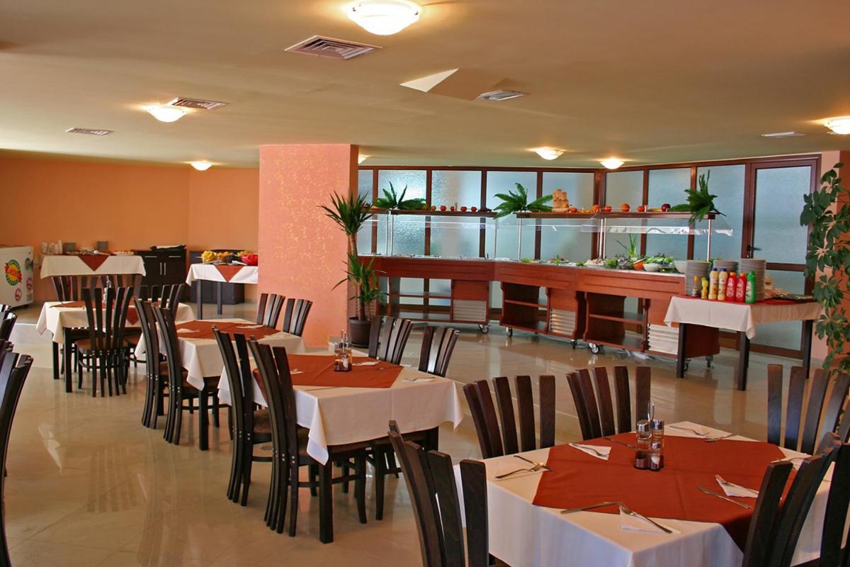 South Beach Hotel - New Management And Free Beach Access Tsarevo Bagian luar foto