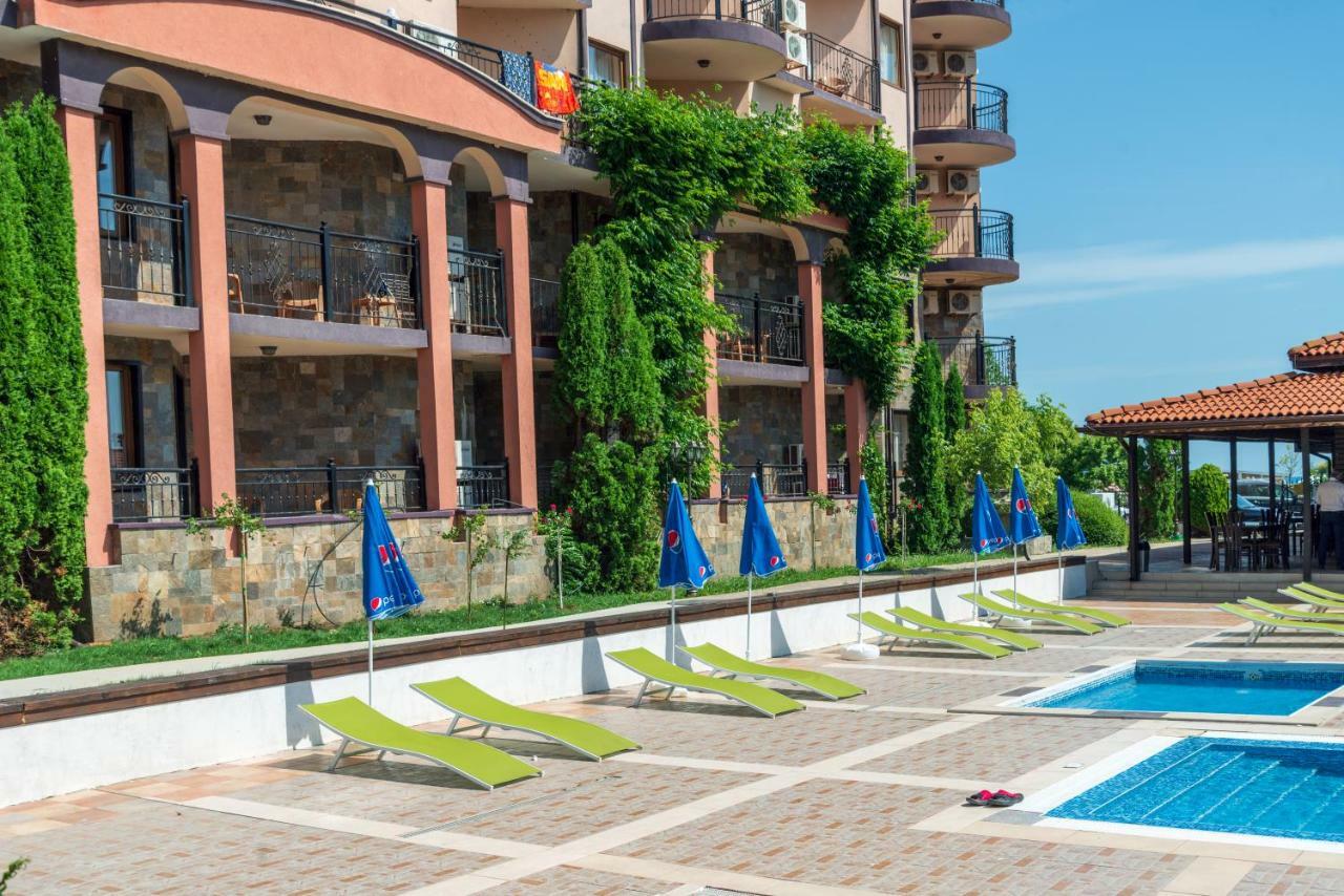 South Beach Hotel - New Management And Free Beach Access Tsarevo Bagian luar foto